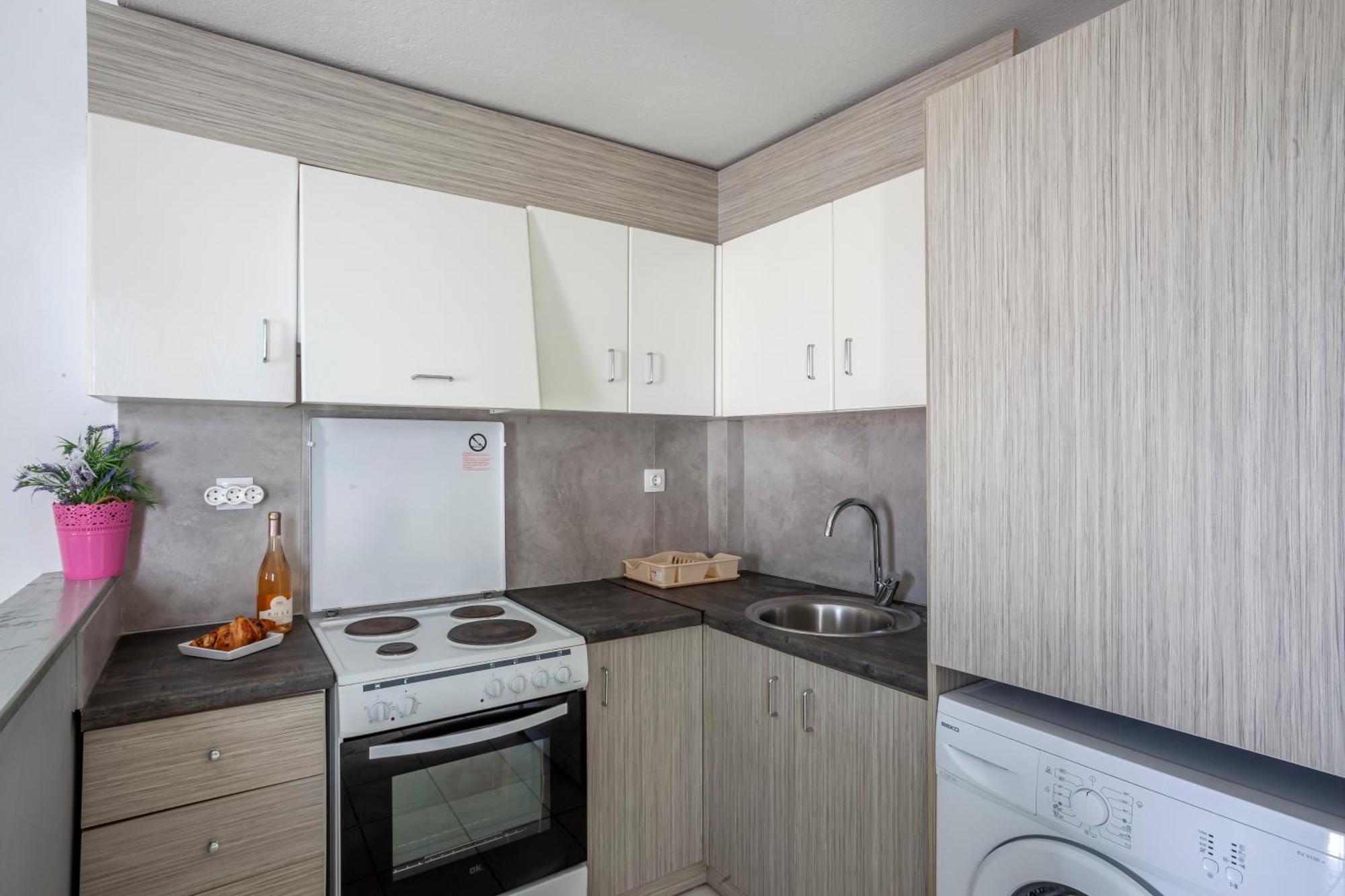 Akrotiri Apartment Пефкохорі Екстер'єр фото