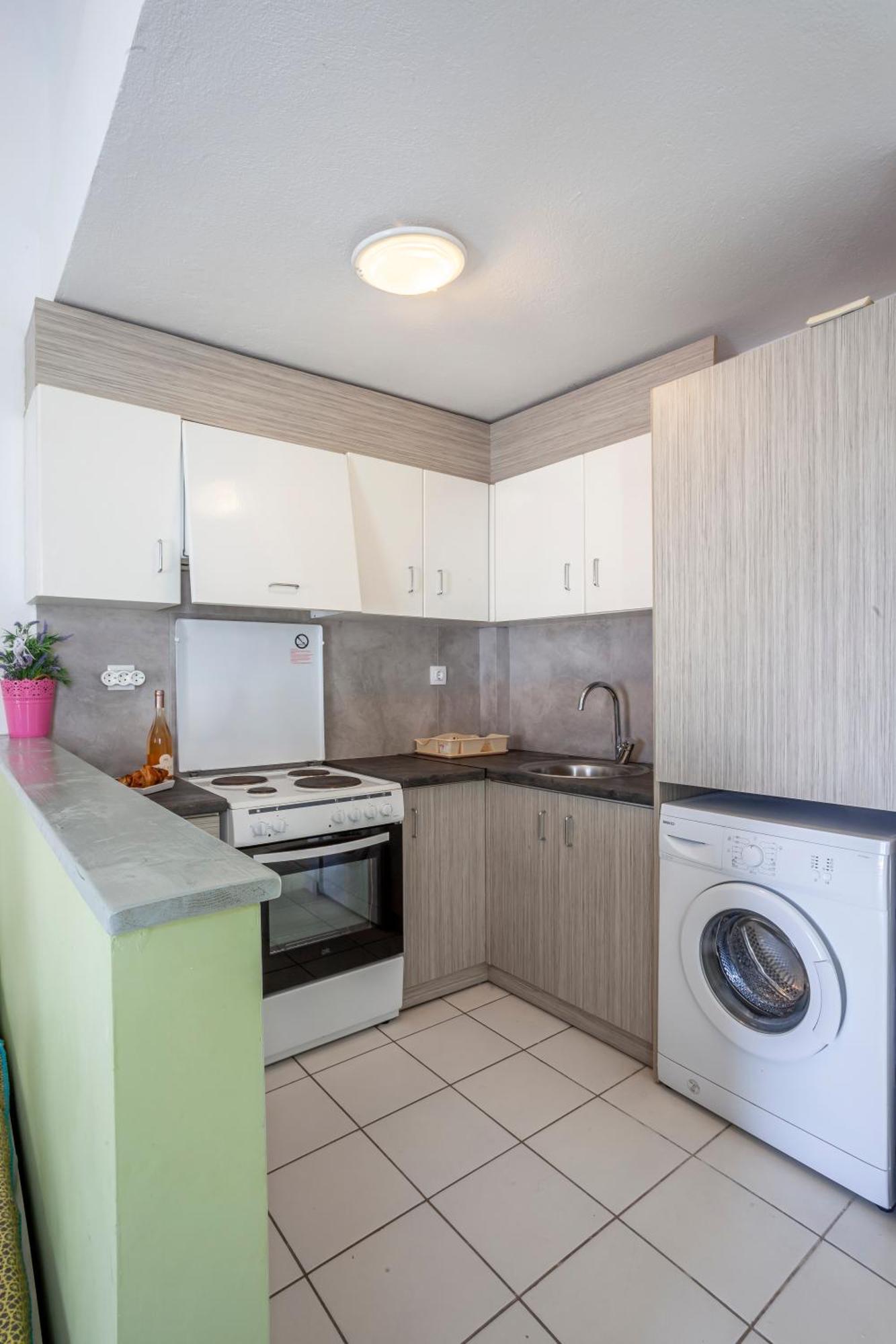 Akrotiri Apartment Пефкохорі Екстер'єр фото