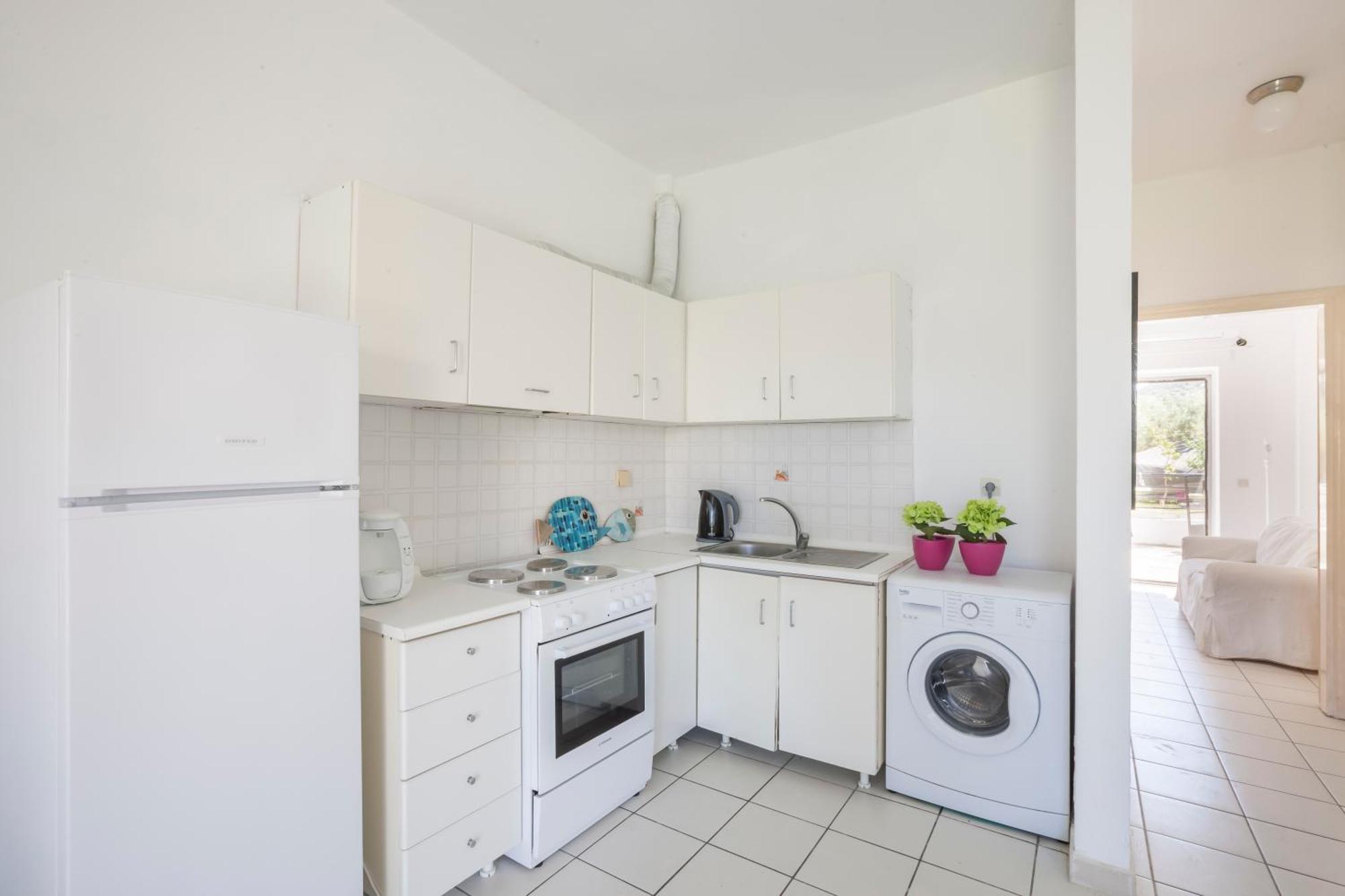 Akrotiri Apartment Пефкохорі Екстер'єр фото