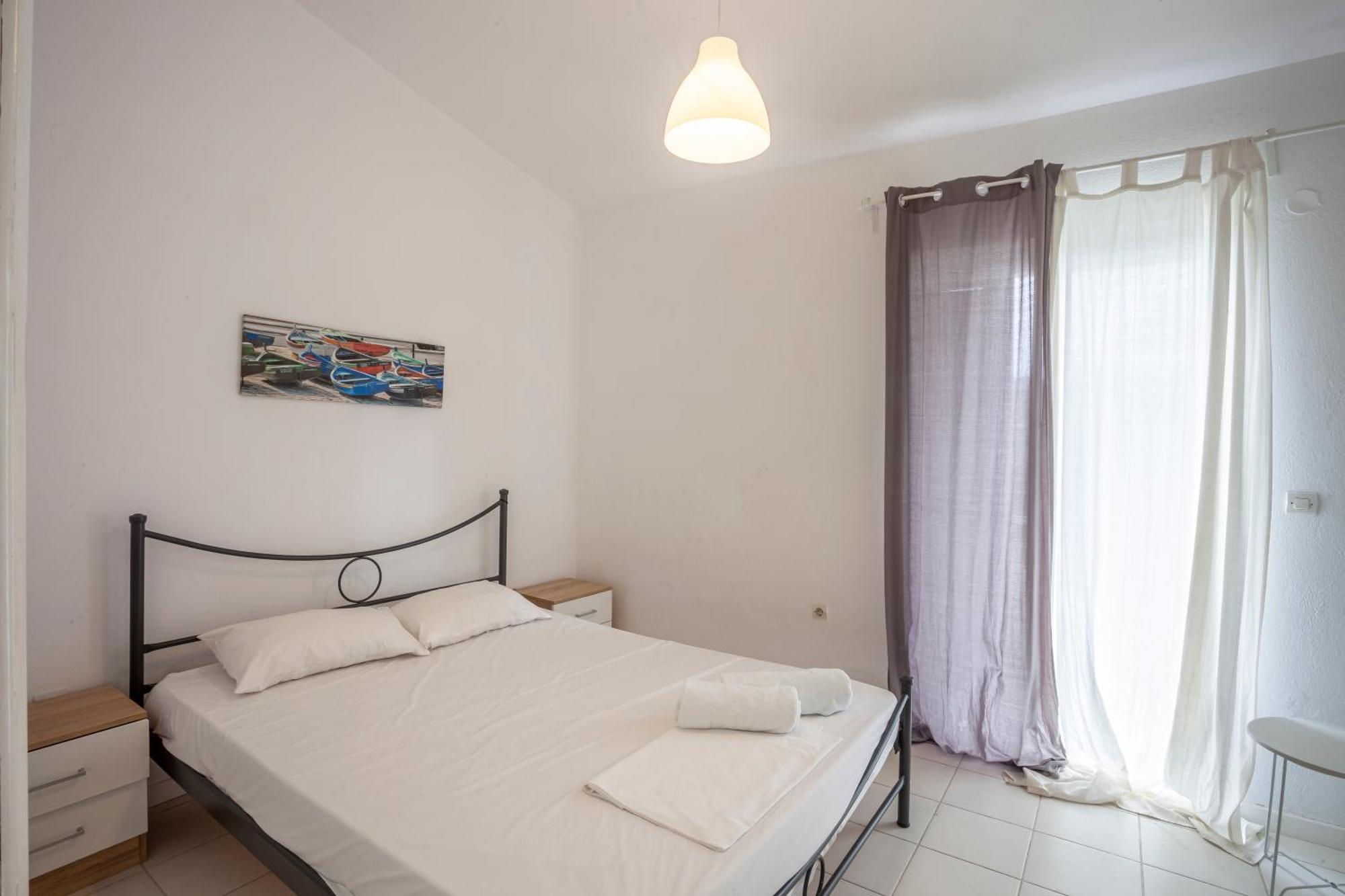 Akrotiri Apartment Пефкохорі Екстер'єр фото