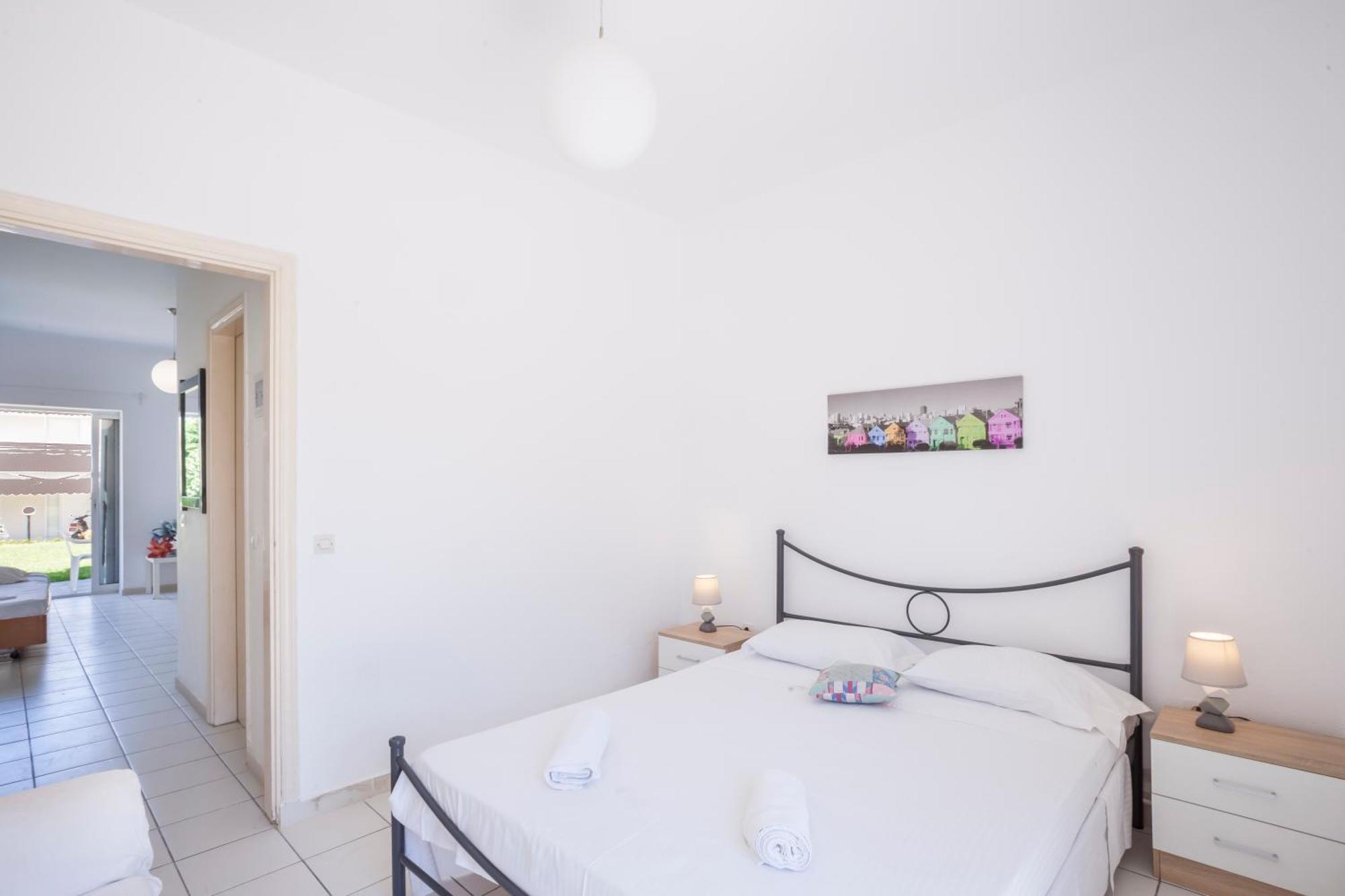Akrotiri Apartment Пефкохорі Екстер'єр фото