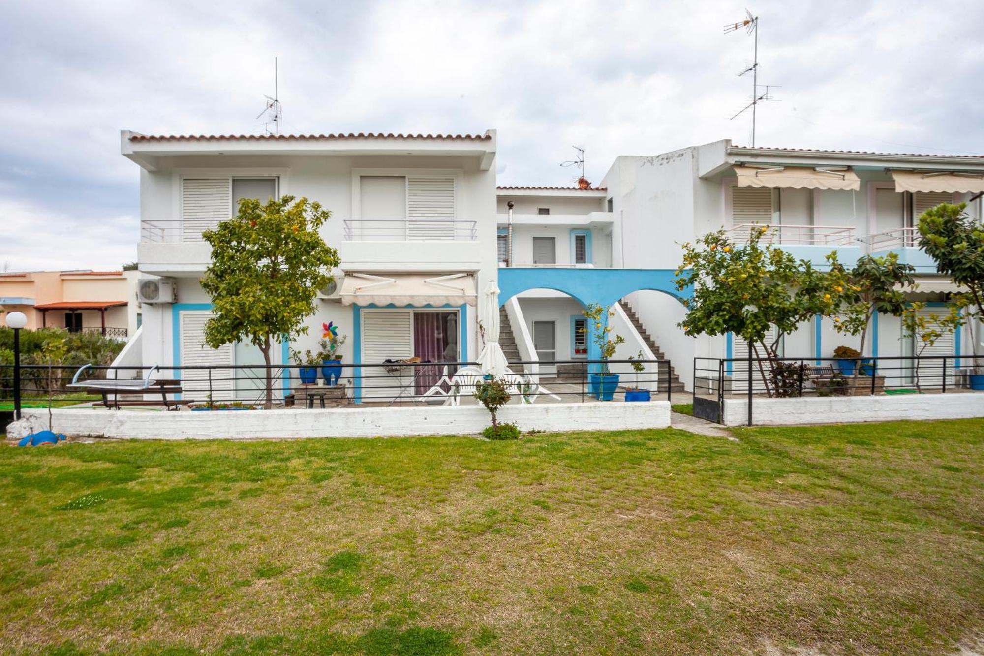 Akrotiri Apartment Пефкохорі Екстер'єр фото